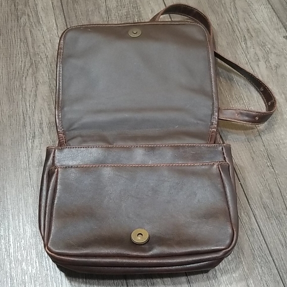 Togo Vintage Faux Leather Crossbody Purse Brown - Picture 5 of 7